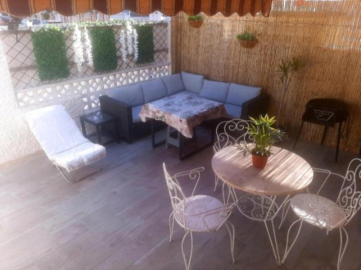 Bungalows En Санта Пола Екстериор снимка